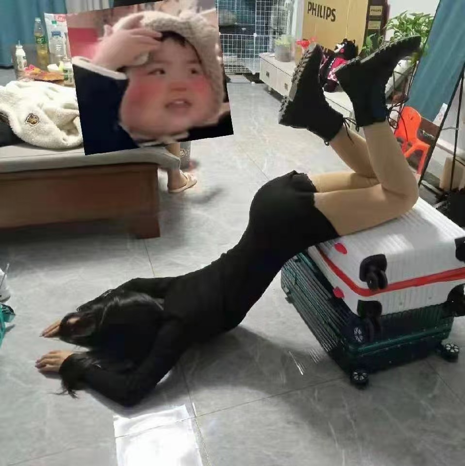 江西南昌00后小姐姐